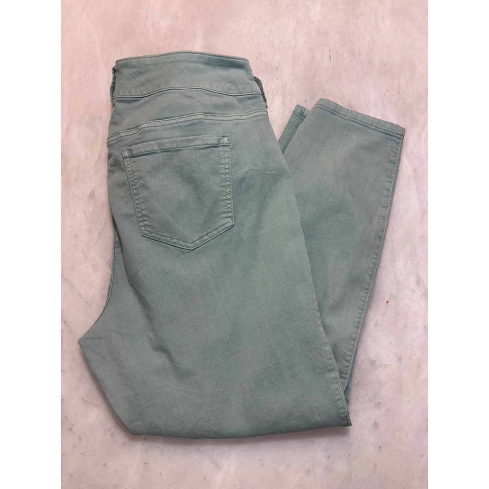 Torrid Denim Skinny Jeans 20R Light Sage Green Triple Button Fly Plus Size Pants